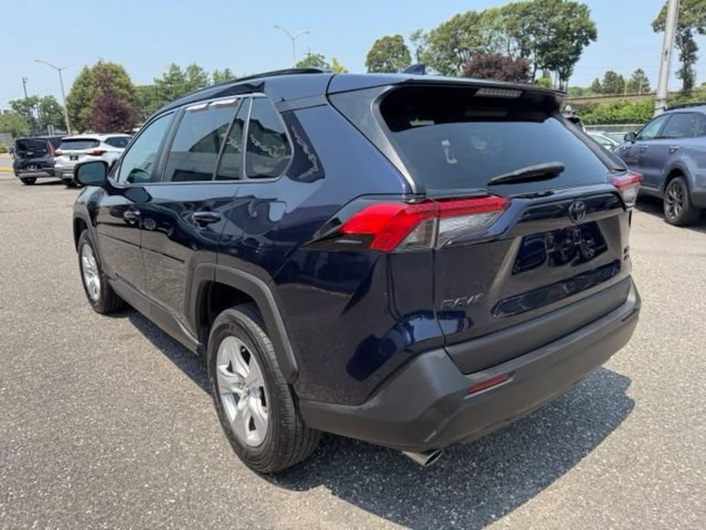 Used 2020 Toyota RAV4 XLE SUV