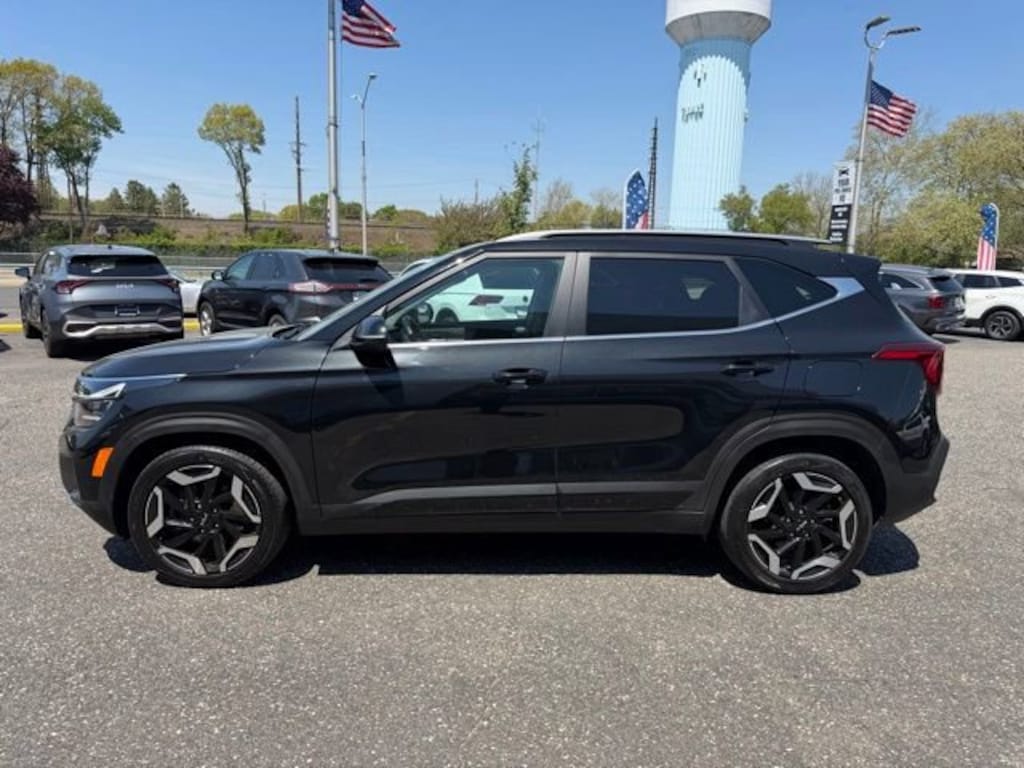 Used 2024 Kia Seltos SX SUV