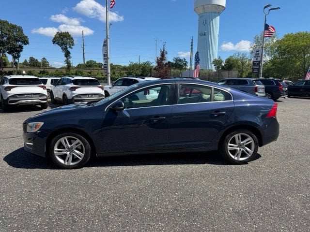 Used 2014 Volvo S60 T5 with VIN YV1612FS1E2292100 for sale in Rockville Centre, NY