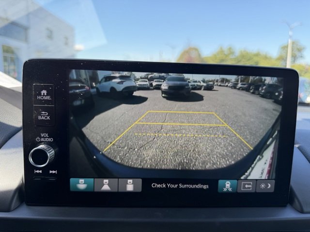 2024 Honda Pilot Touring photo 3