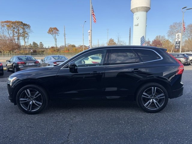 2019 Volvo XC60 T5 Momentum photo 2