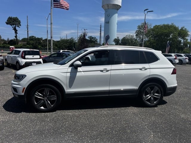 Used 2020 Volkswagen Tiguan SEL with VIN 3VV2B7AX7LM158961 for sale in Rockville Centre, NY