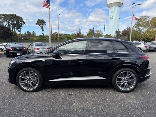Used 2025 Audi Q4 e-tron Premium Plus with VIN WA1LUBFZ6SP044673 for sale in Rockville Centre, NY