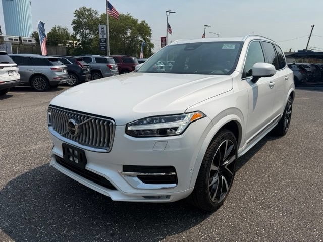 2023 Volvo XC90