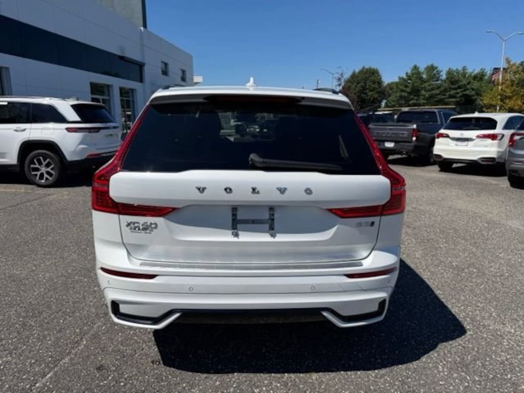 Certified 2024 Volvo XC60 B5 Core Dark SUV
