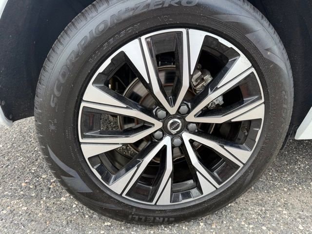 2024 Volvo XC60 Core - Photo 12