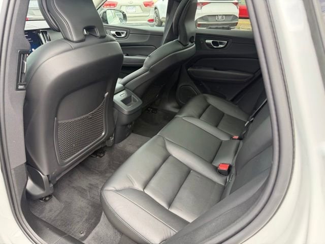 2024 Volvo XC60 Core - Photo 15