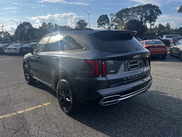 2022 Kia Sorento SX photo 3
