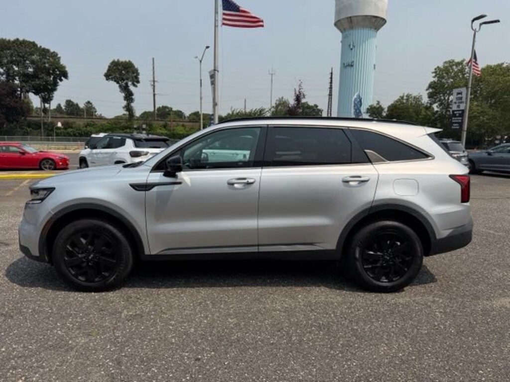 Used 2021 Kia Sorento S SUV