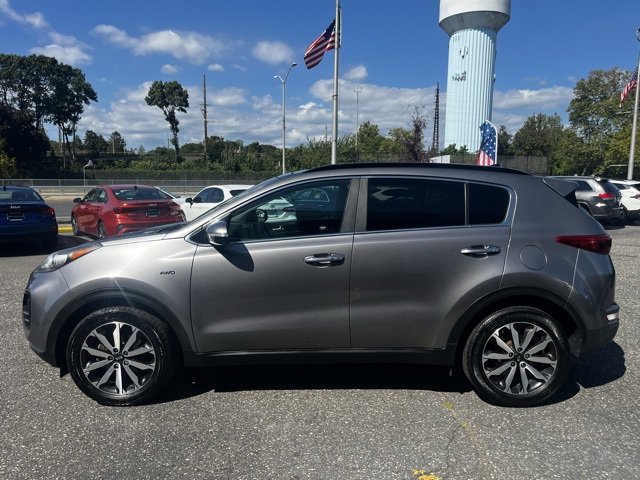 2018 Kia Sportage EX photo 2
