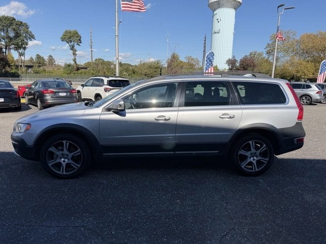 Used 2015 Volvo XC70 T6 Premier Plus with VIN YV4902NC9F1200316 for sale in Rockville Centre, NY