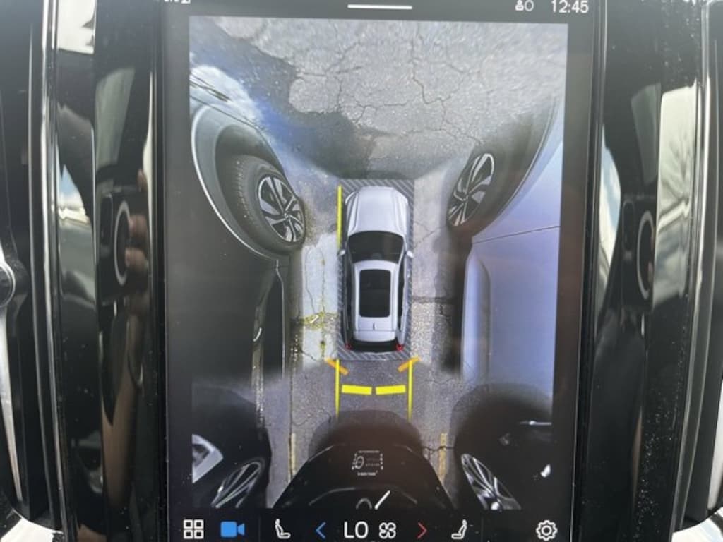 Certified 2023 Volvo XC60 Recharge Plug-In Hybrid Ultimate Dark SUV