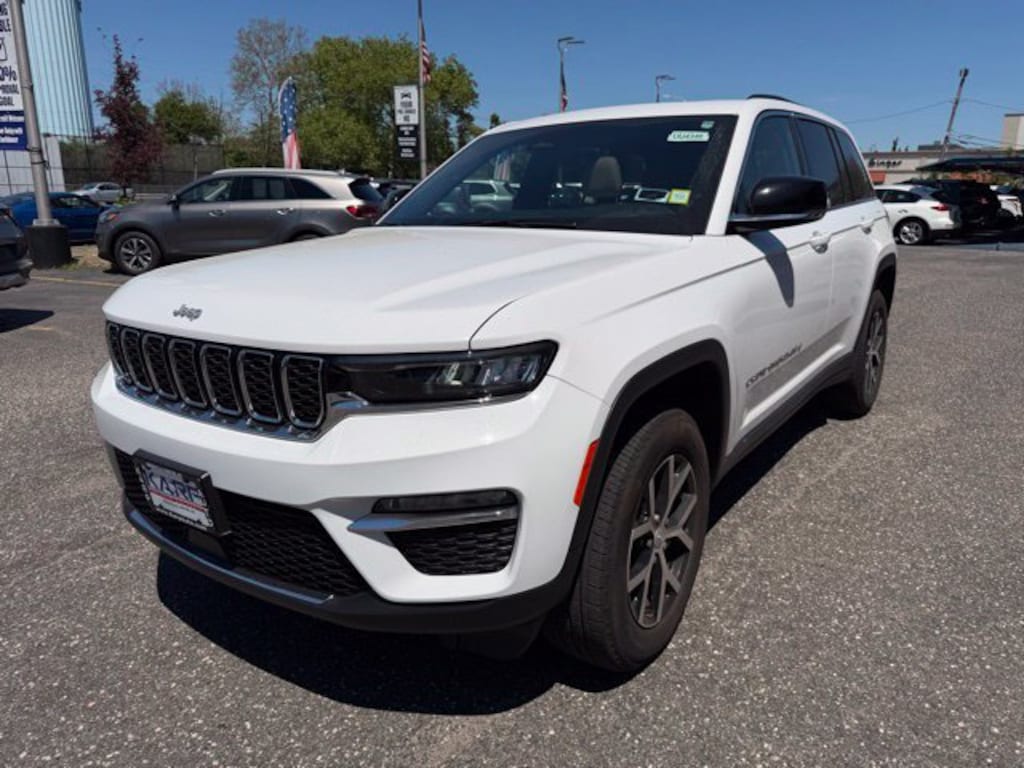 Used 2025 Jeep Grand Cherokee Limited SUV