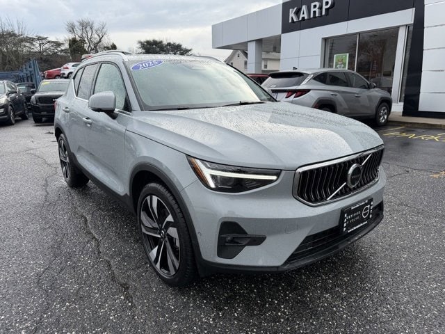 2025 Volvo XC40 Ultra