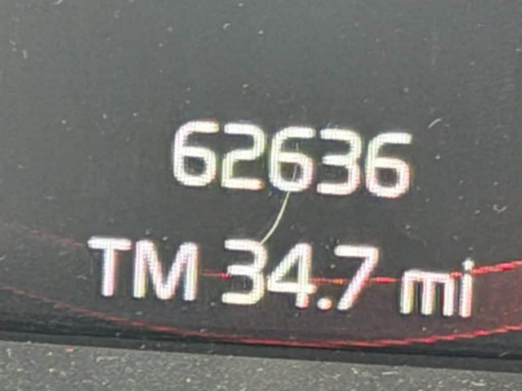 Used 2020 Volvo XC40 T5 R-Design SUV