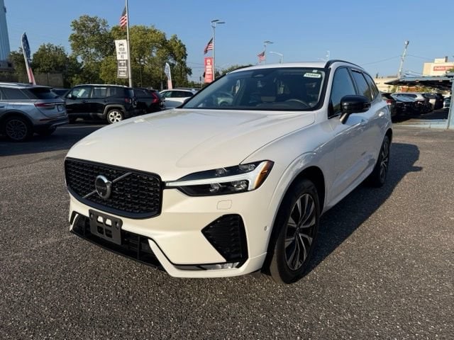 2024 Volvo XC60 SUV 