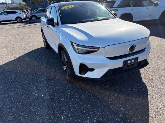 Certified 2023 Volvo C40 Recharge Pure Electric Twin Core SUV