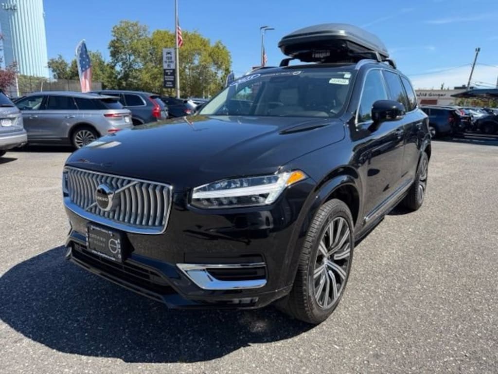 Used 2025 Volvo XC90 B5 Core SUV
