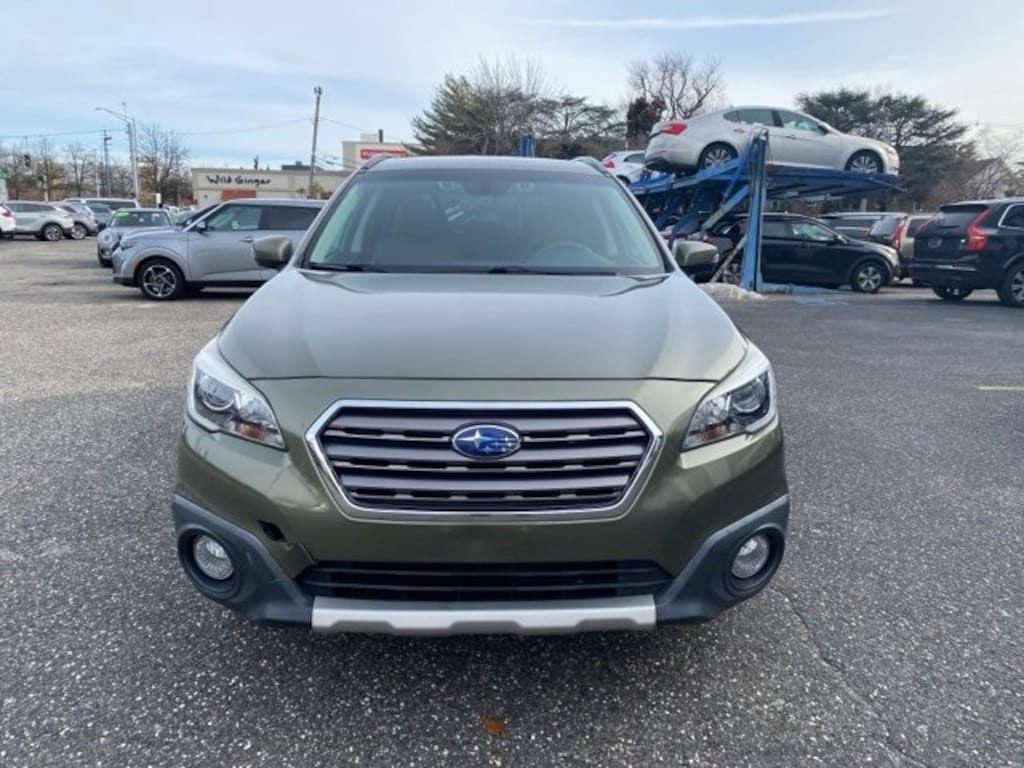 Used 2017 Subaru Outback 2.5i Touring with Starlink SUV