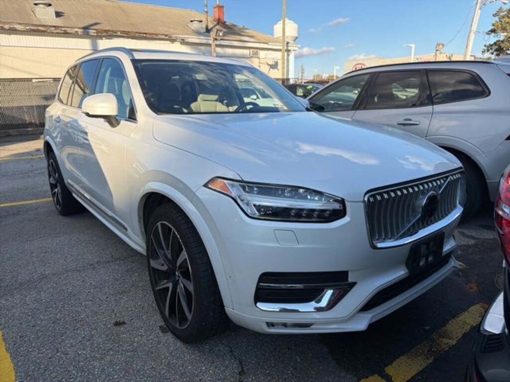 Certified 2023 Volvo XC90 B6 AWD Plus 7-Seater SUV