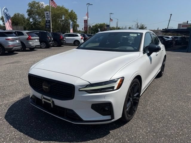 2023 Volvo S60 