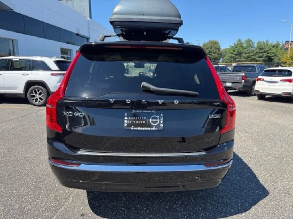 Used 2025 Volvo XC90 B5 Core SUV