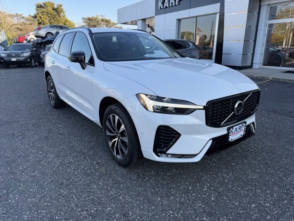 Used 2025 Volvo XC60 B5 Plus SUV