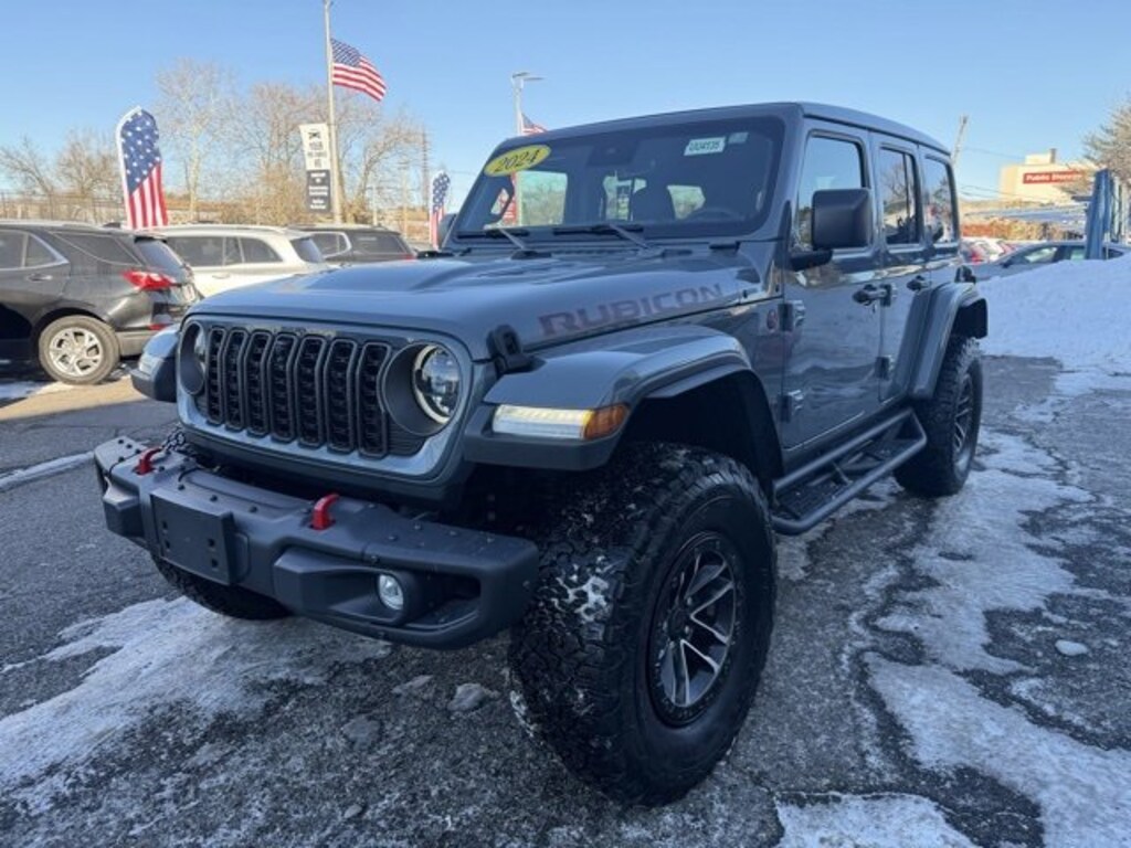 Used 2024 Jeep Wrangler Rubicon Convertible