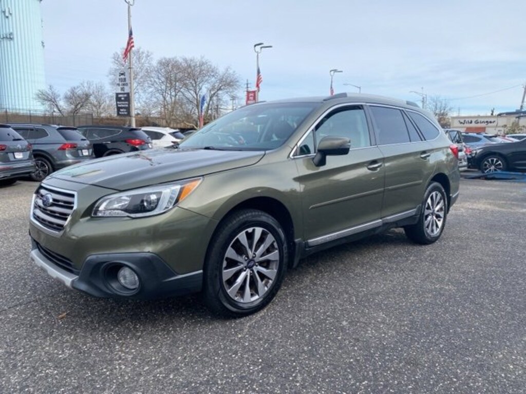 Used 2017 Subaru Outback 2.5i Touring with Starlink SUV