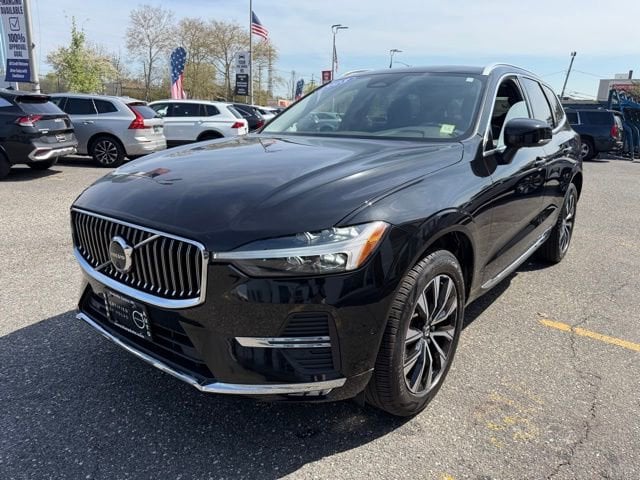 2023 Volvo XC60 SUV 