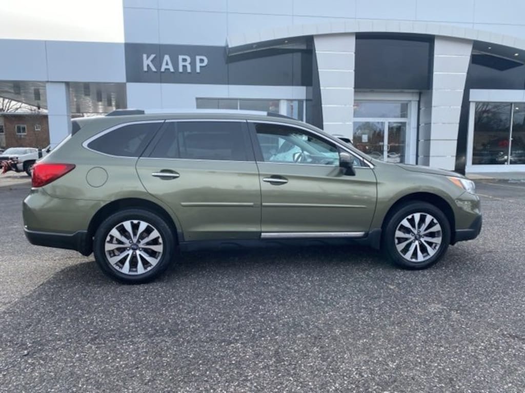 Used 2017 Subaru Outback 2.5i Touring with Starlink SUV