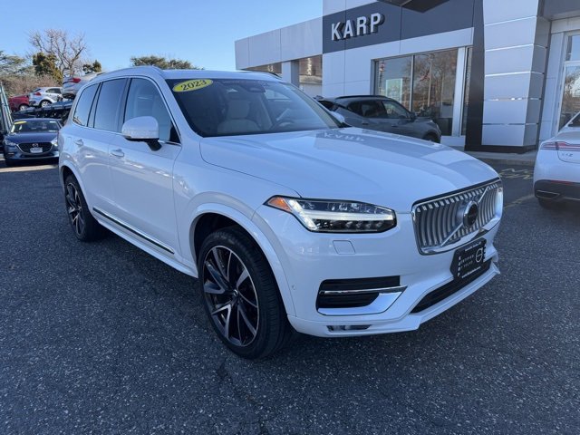 2023 Volvo XC90 SUV 