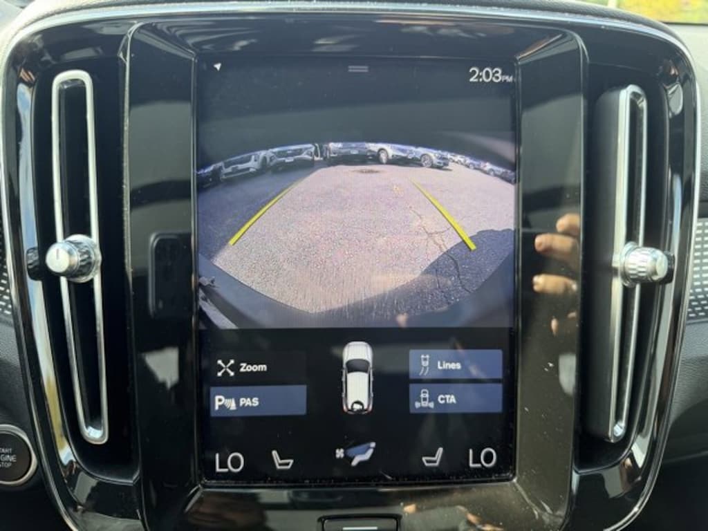 Used 2020 Volvo XC40 T5 R-Design SUV