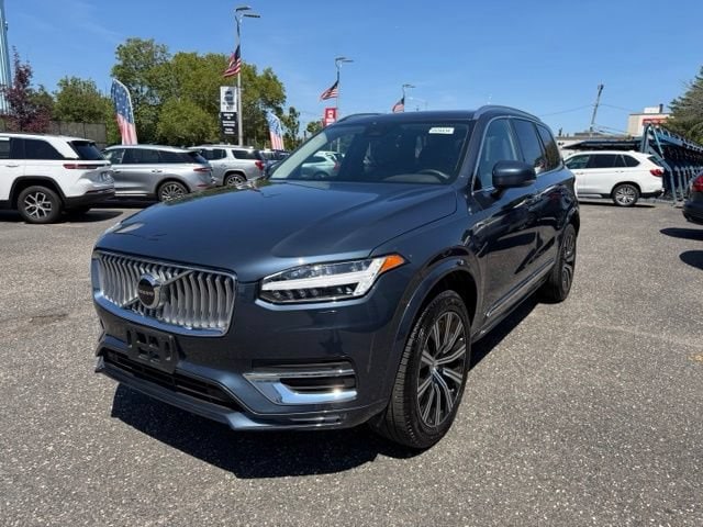 2024 Volvo XC90 SUV 