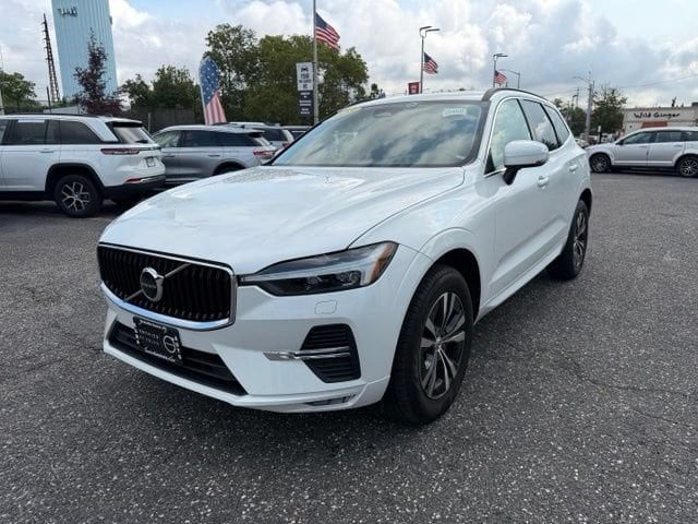 2023 Volvo XC60 SUV 