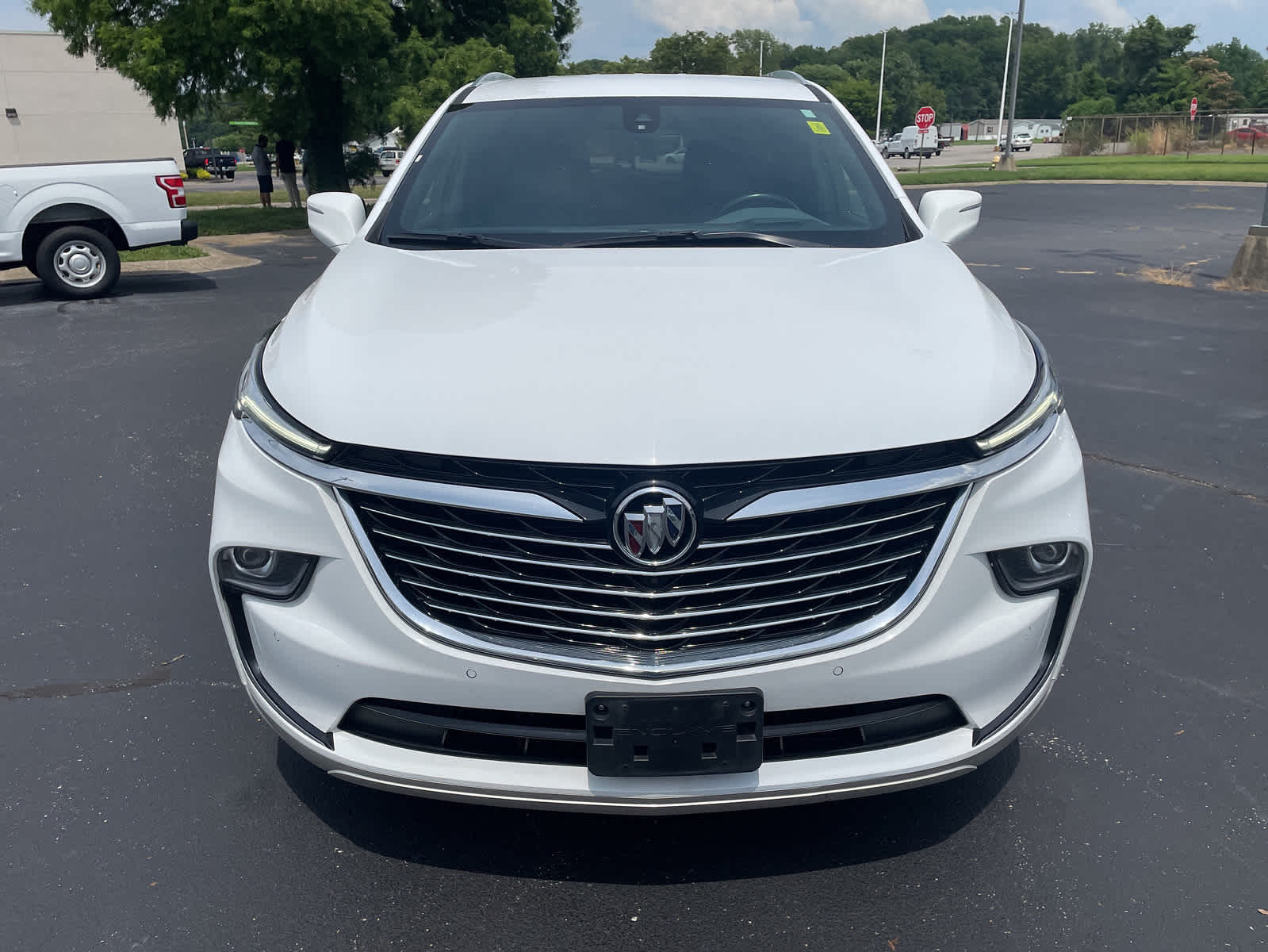 Used 2022 Buick Enclave Premium with VIN 5GAEVBKW5NJ138754 for sale in Henderson, KY