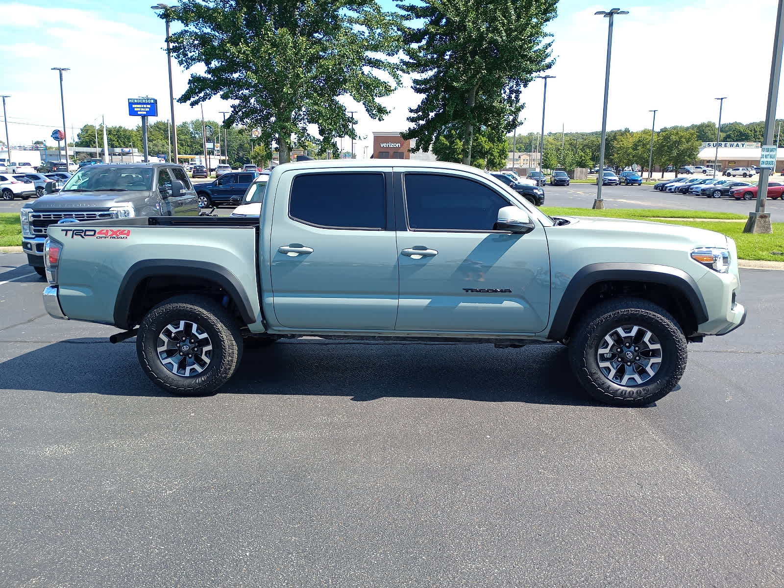 Used 2023 Toyota Tacoma TRD Off Road with VIN 3TMCZ5AN3PM564422 for sale in Henderson, KY