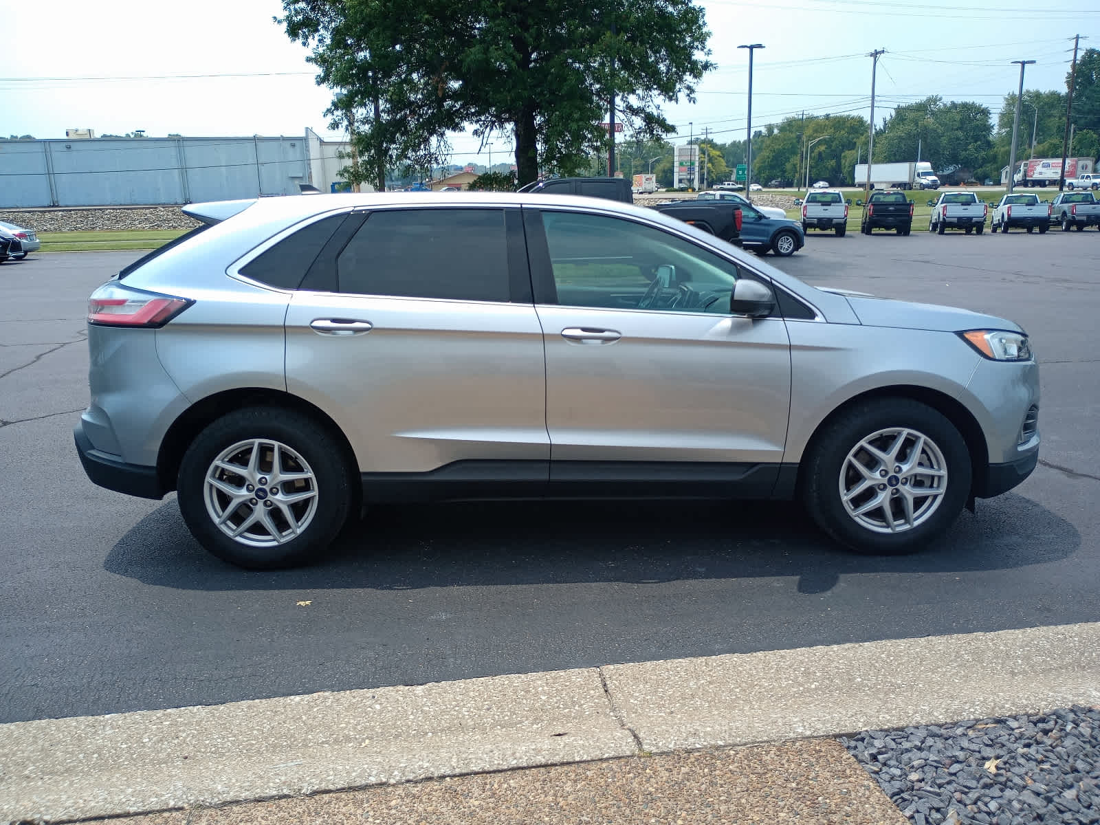 Used 2021 Ford Edge SEL with VIN 2FMPK4J9XMBA35688 for sale in Henderson, KY