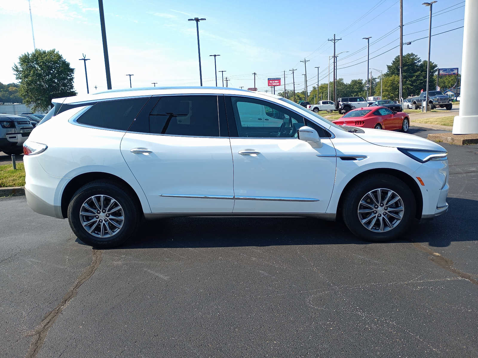 Used 2022 Buick Enclave Premium with VIN 5GAEVBKW9NJ131970 for sale in Henderson, KY