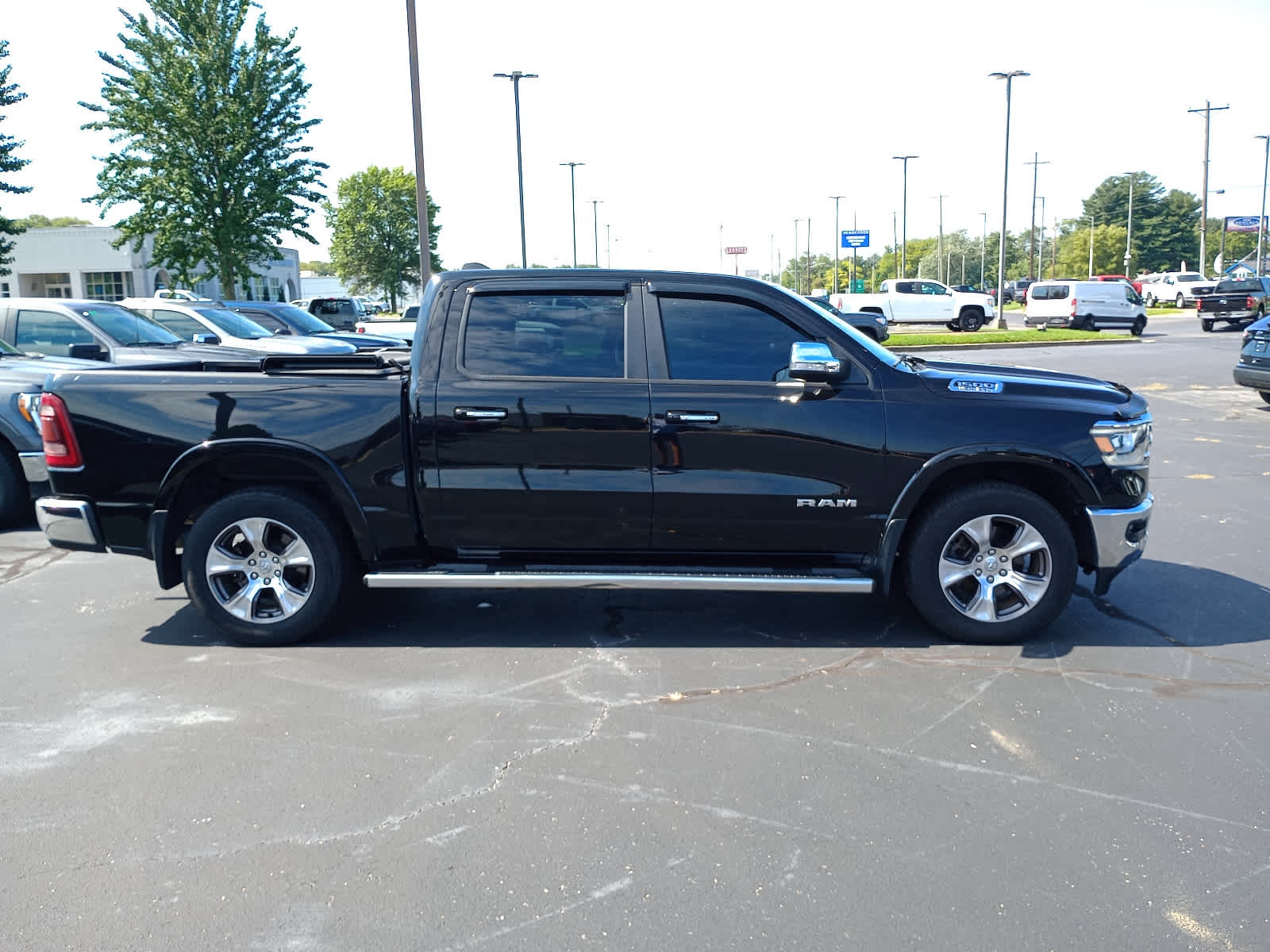 Used 2019 RAM Ram 1500 Pickup Laramie with VIN 1C6SRFJT5KN678220 for sale in Henderson, KY