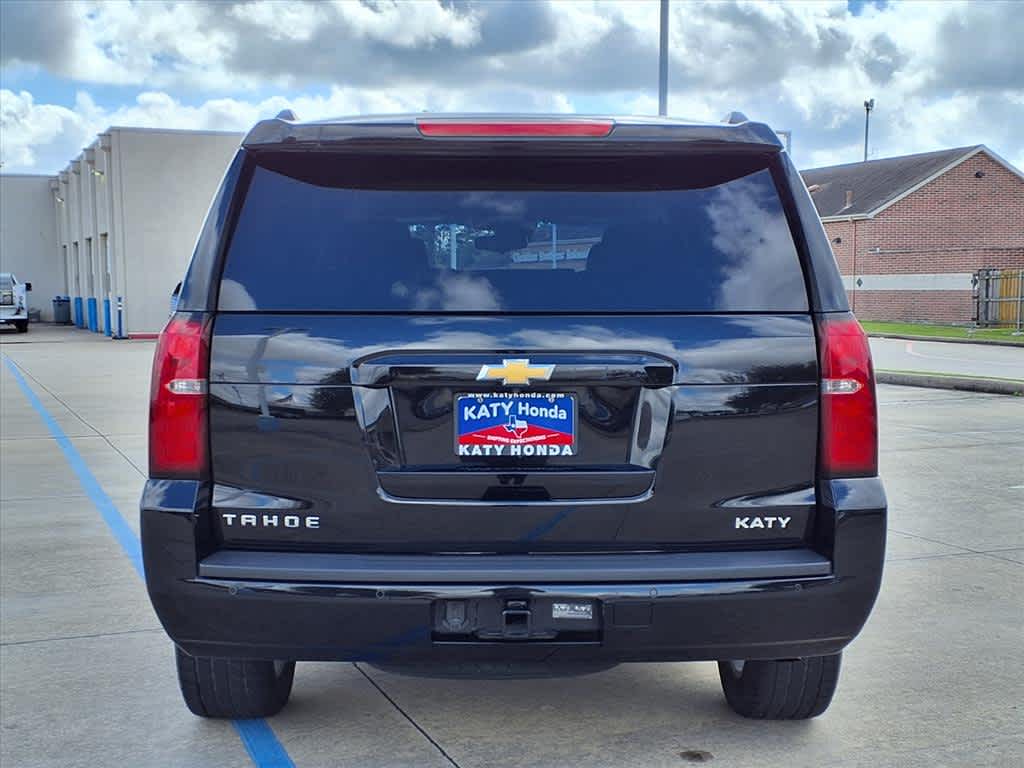 Thumbnail: 2017 Chevrolet Tahoe - 6