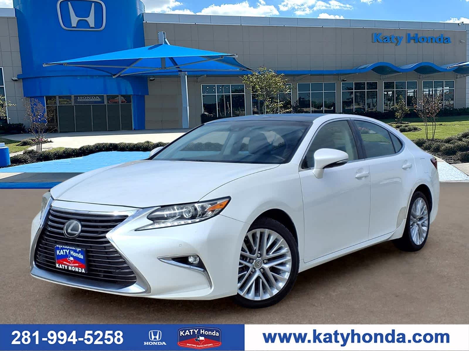 2016 Lexus ES 350 350's photo