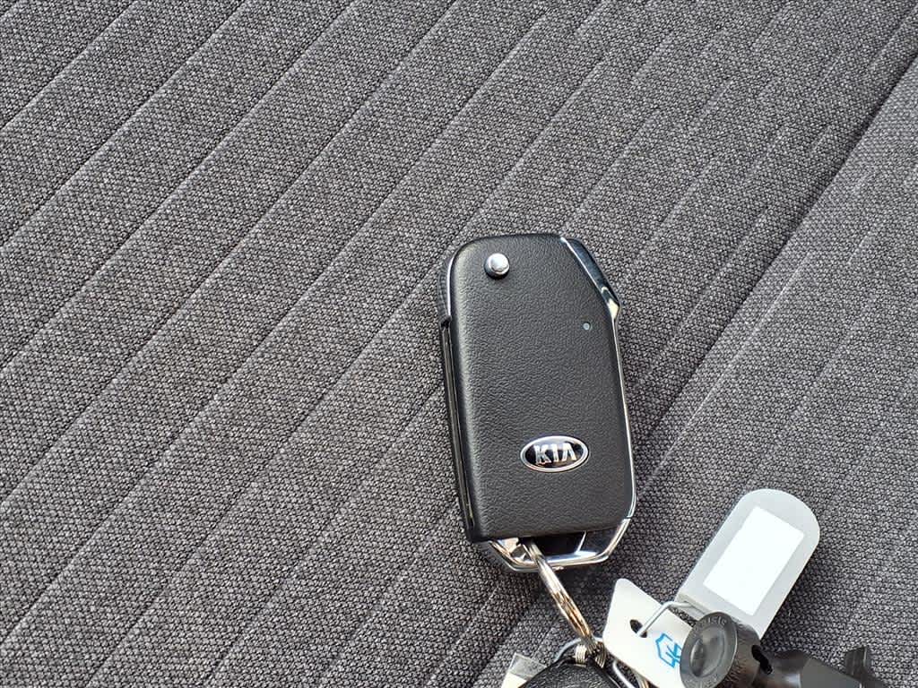 Thumbnail: 2021 Kia Seltos - 24