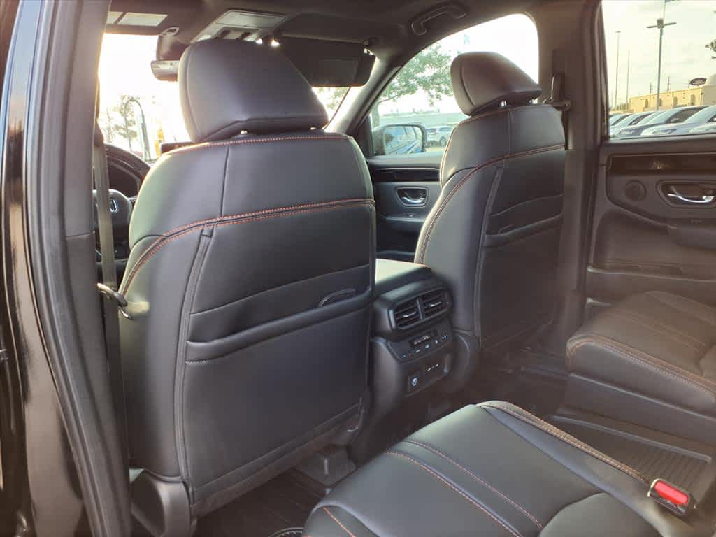 2025 Honda Pilot TrailSport - Photo 13