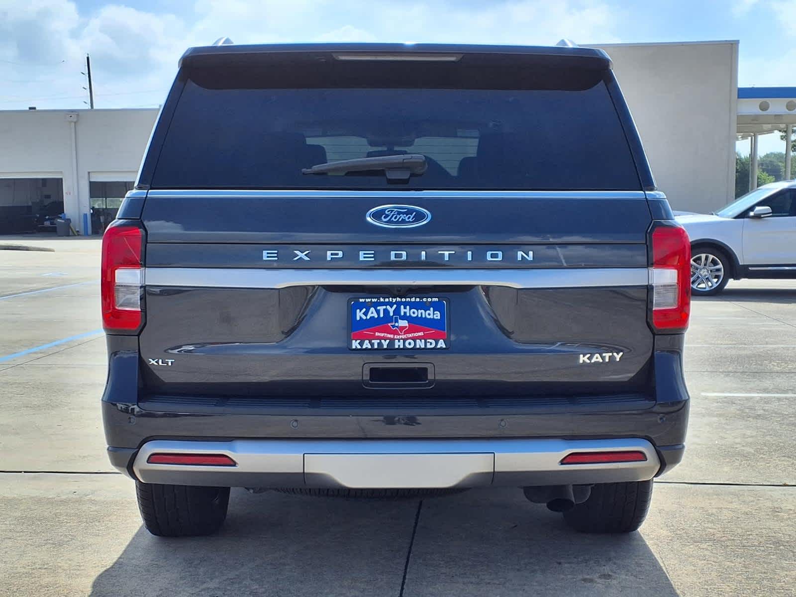 Thumbnail: 2022 Ford Expedition - 5