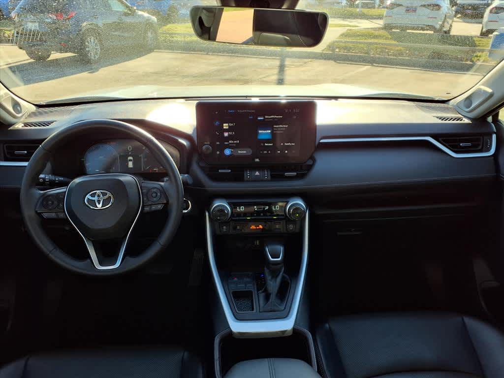 Thumbnail: 2024 Toyota RAV4 - 11