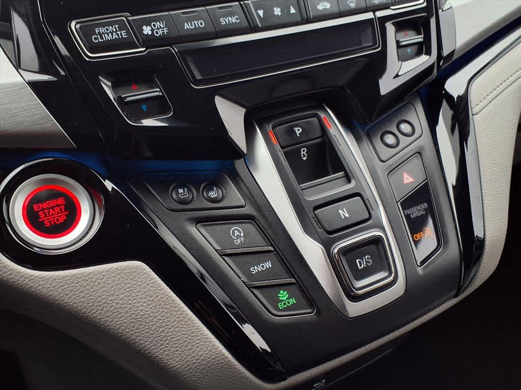 Thumbnail: 2018 Honda Odyssey - 18