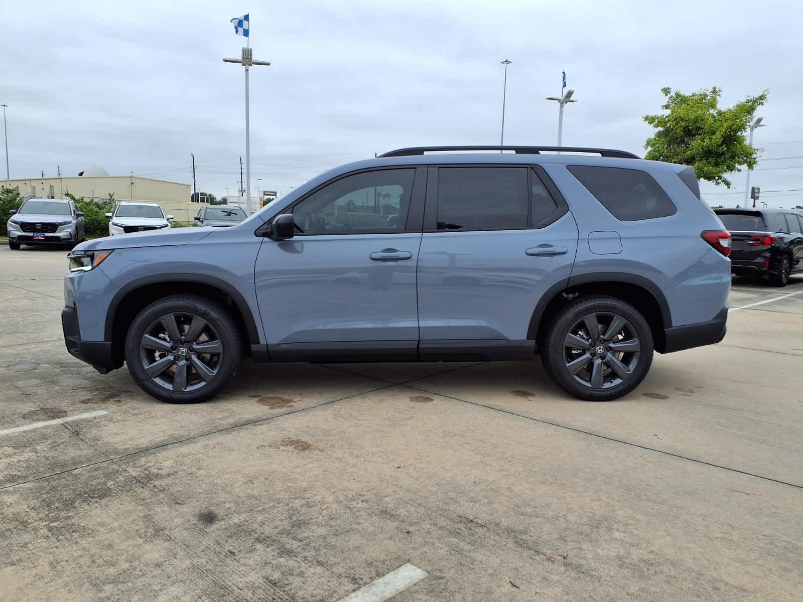 Thumbnail: 2026 Honda Pilot - 3