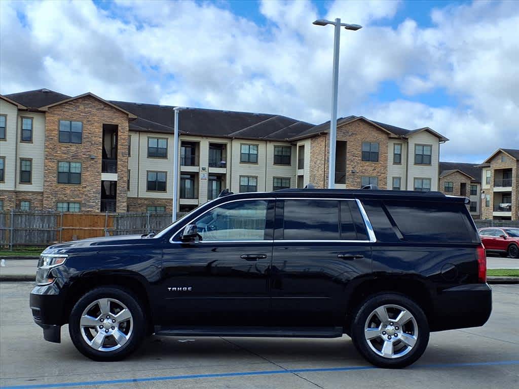 Thumbnail: 2017 Chevrolet Tahoe - 4