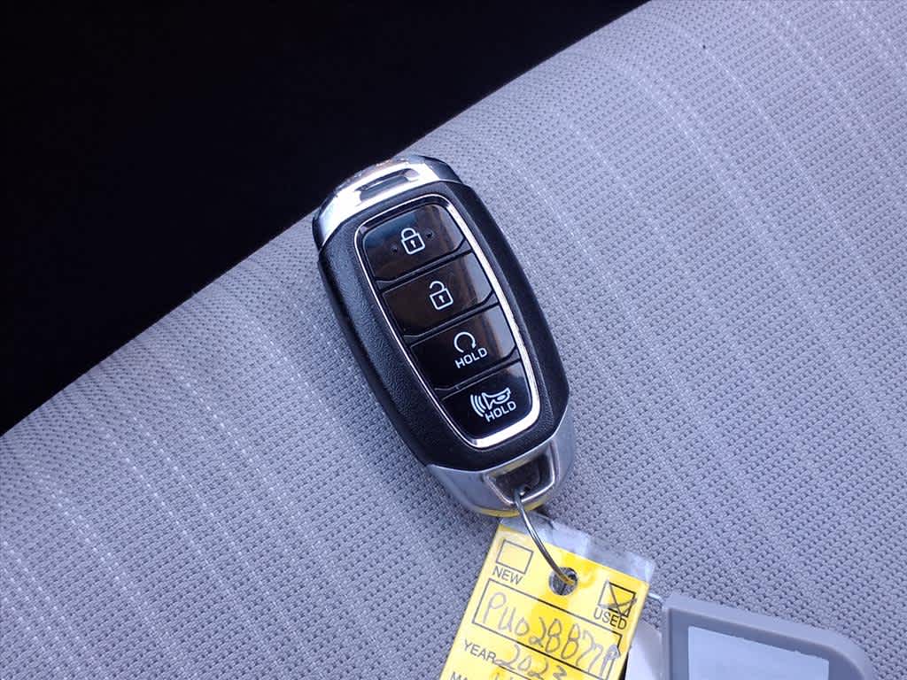 Thumbnail: 2023 Hyundai Kona - 20